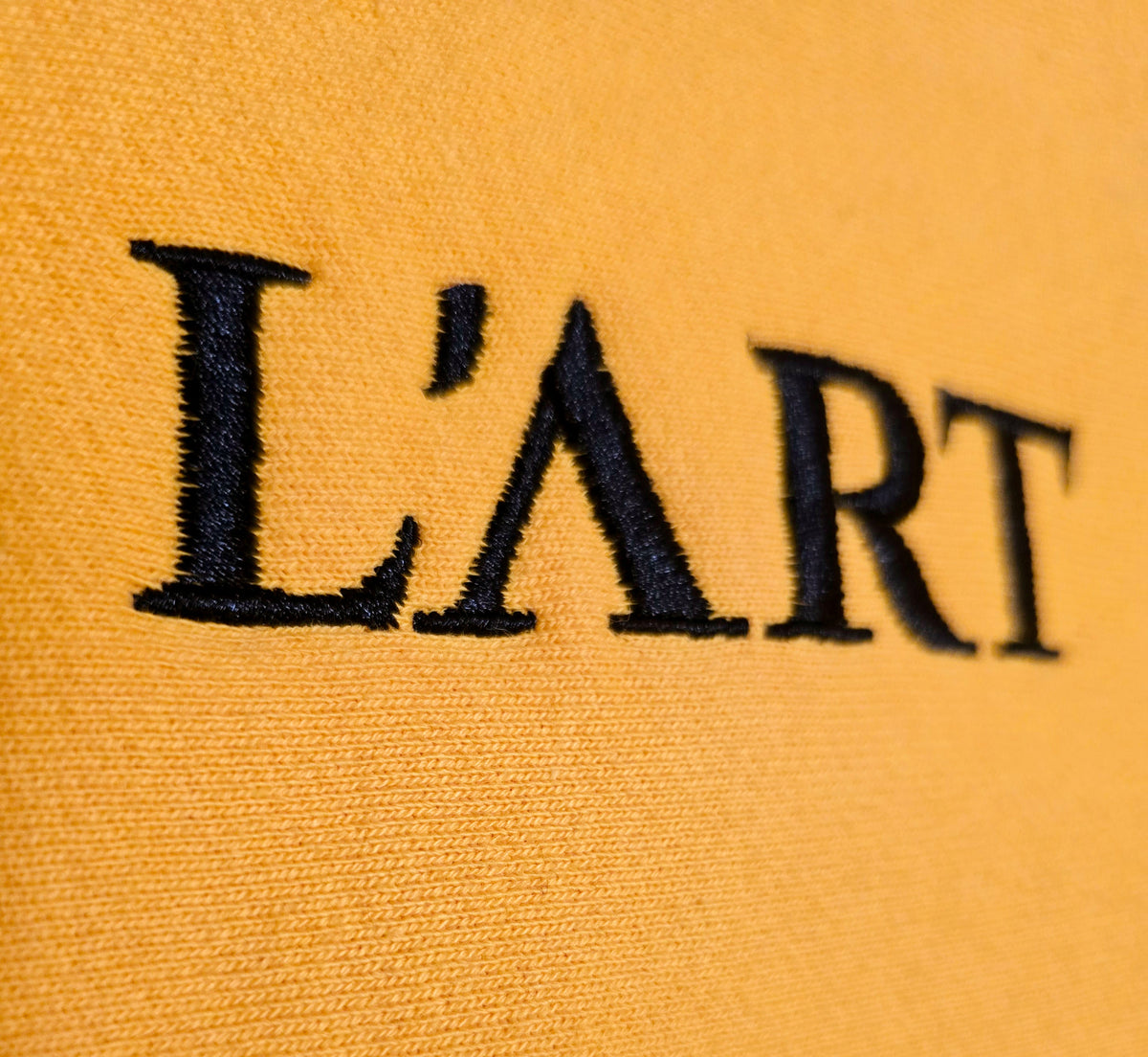 L'ART Wordmark Embroidered Sweatshirt