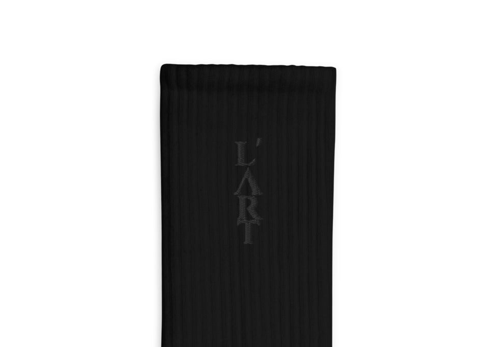 L'ART Shadow Wordmark Crew Socks